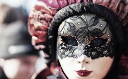 sahte maske
